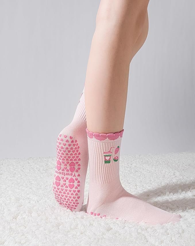 pilates socks with grip pink