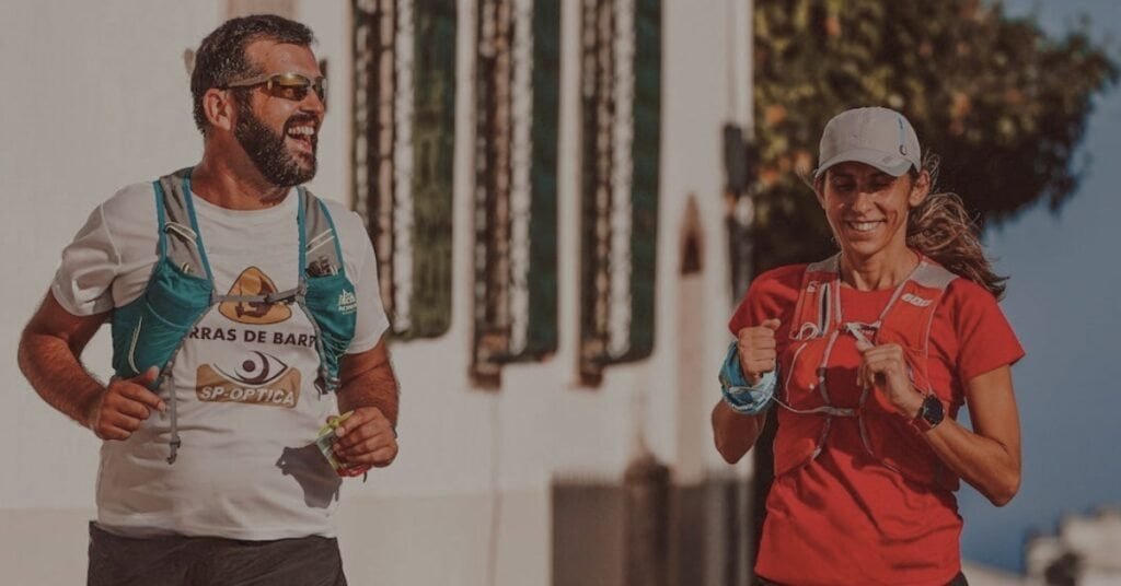 best running vests woman and man running