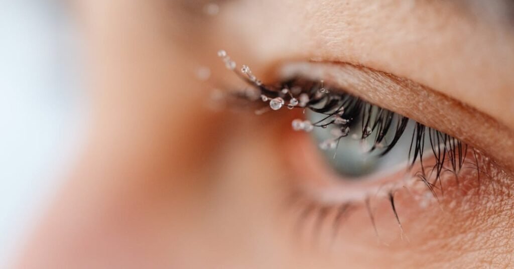 non toxic eye lash serum