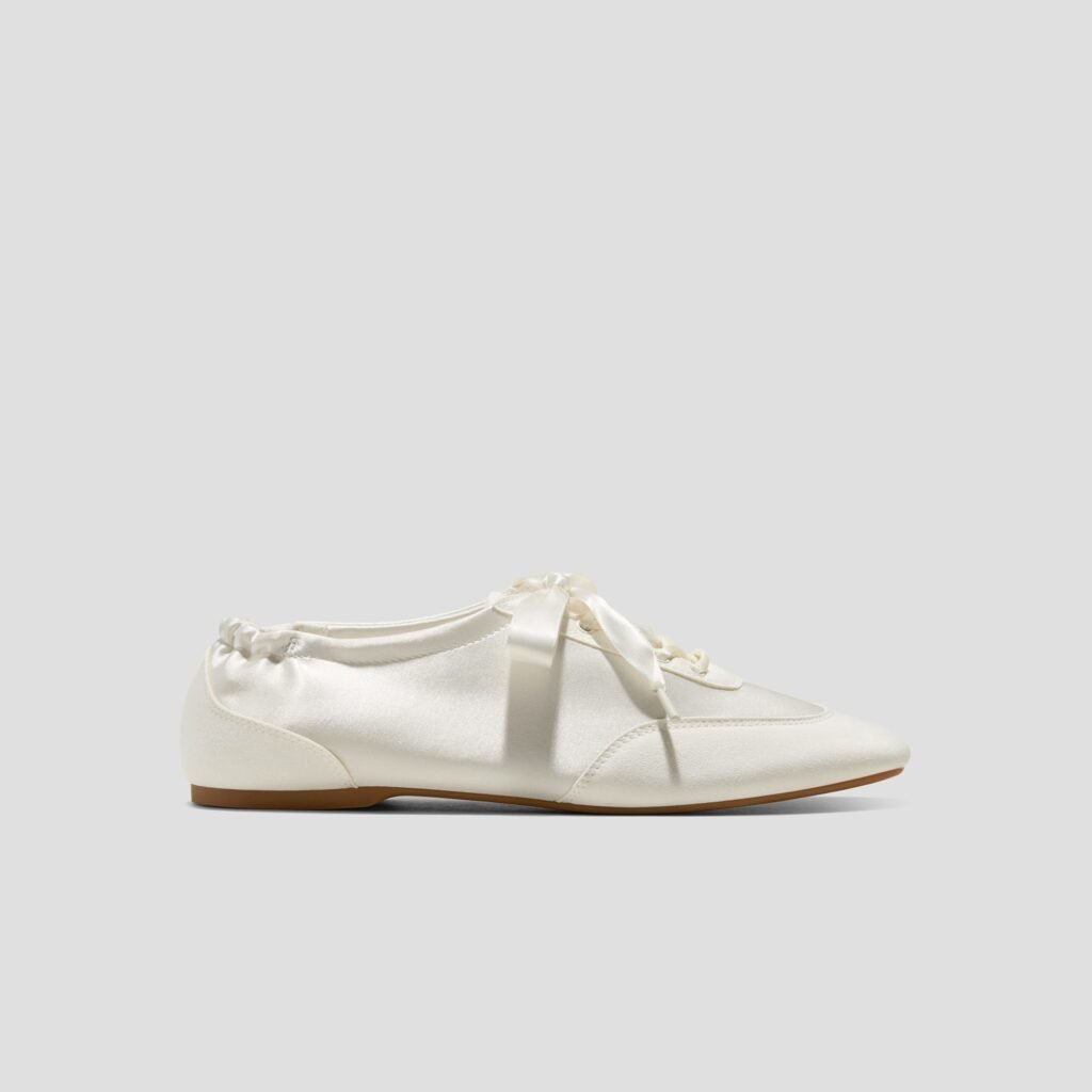 vivaia lace up square toe sneakerina