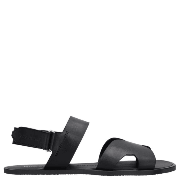 Juno Women graundies in black barefoot sandal