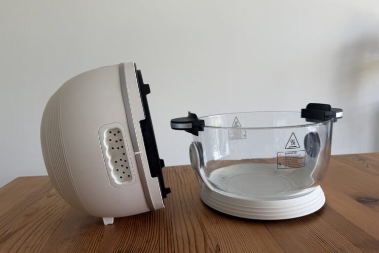 fritaire airfryer on a kithen counter with top on the side