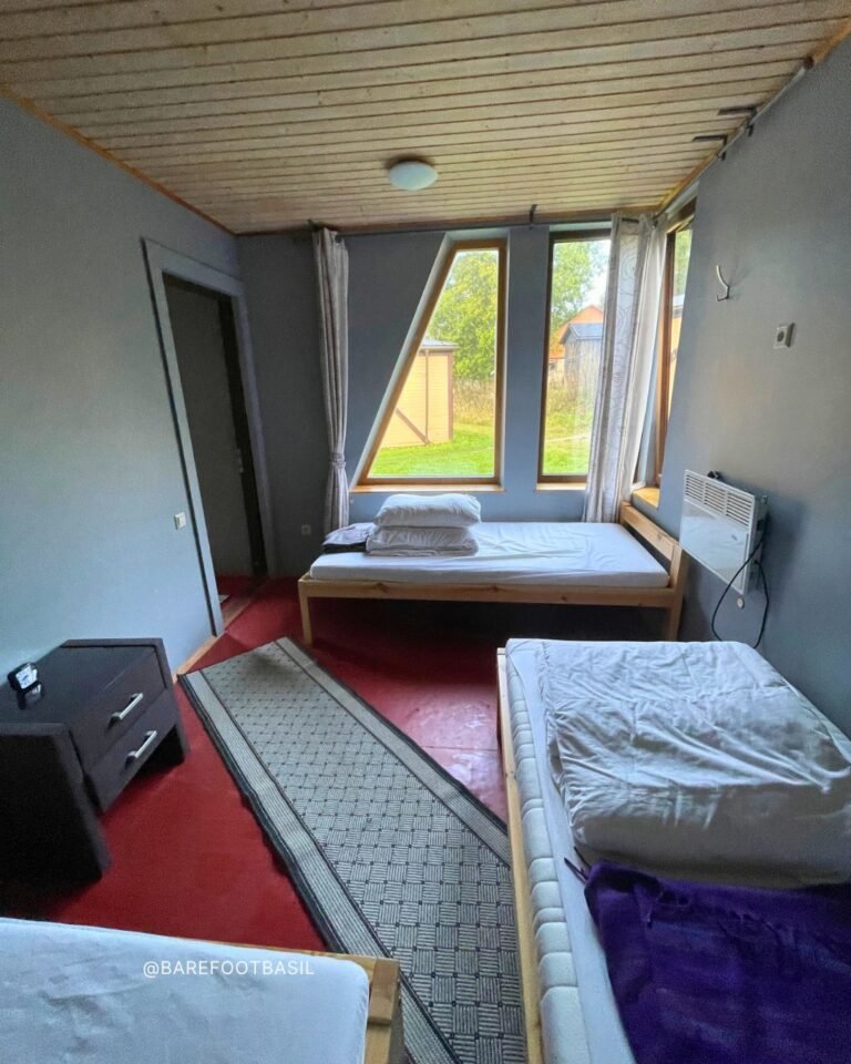vipassana retreat meditation hall 3